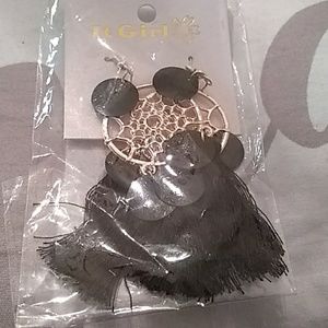 💥4 for 10💥Dreamcatcher tassel earrings